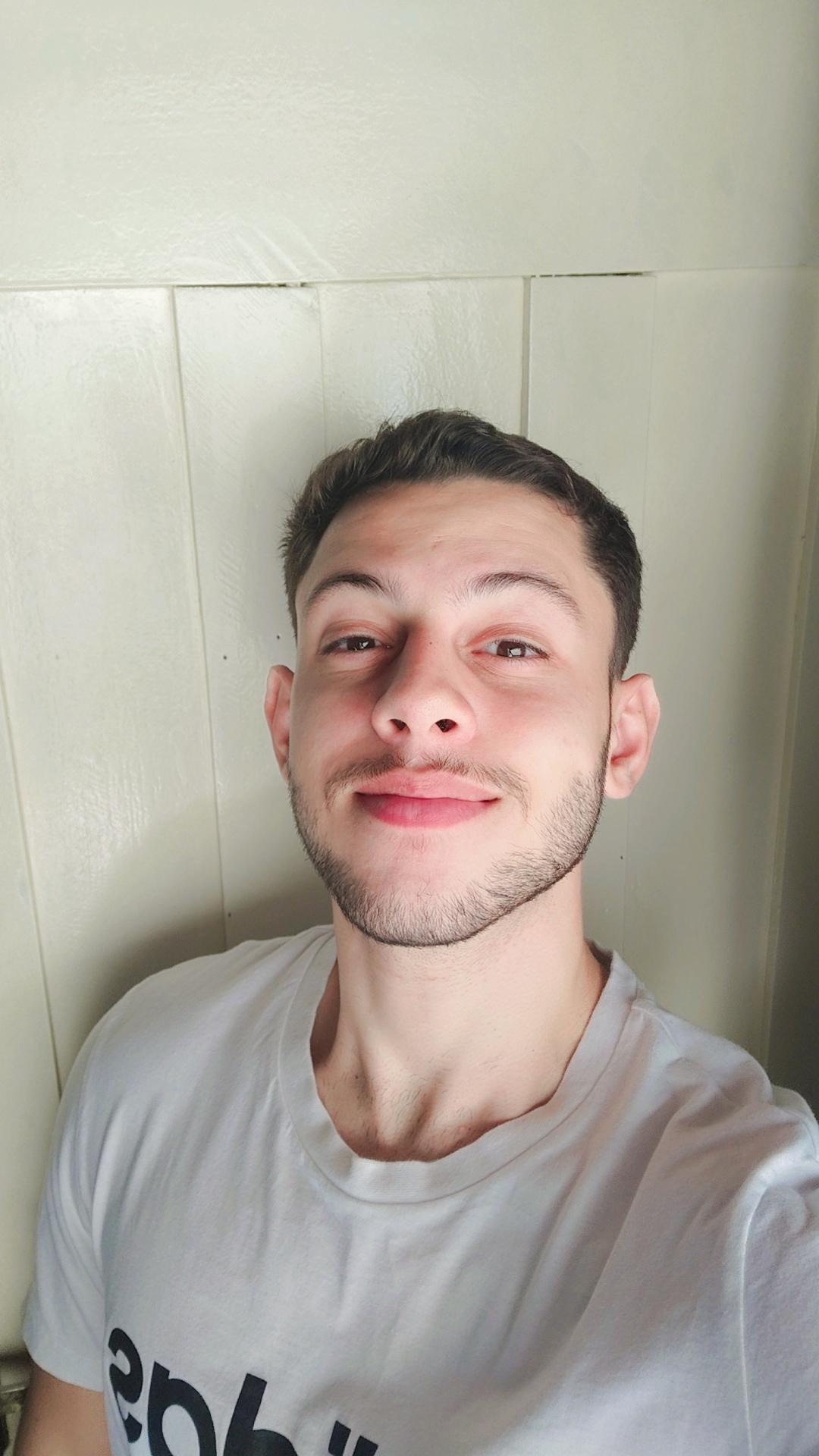 Topcoder profile picture for @leozin